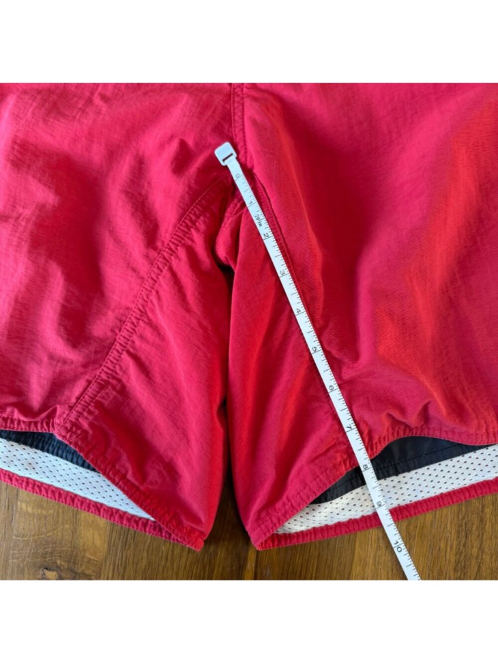 PATAGONIA Board Shorts Mens 34 Red Swim Trunks Lined Surf Boardshorts - Picture 8 of 9